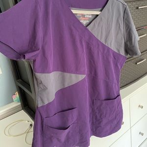 Grey’s Anatomy Signature mock wrap scrub top!